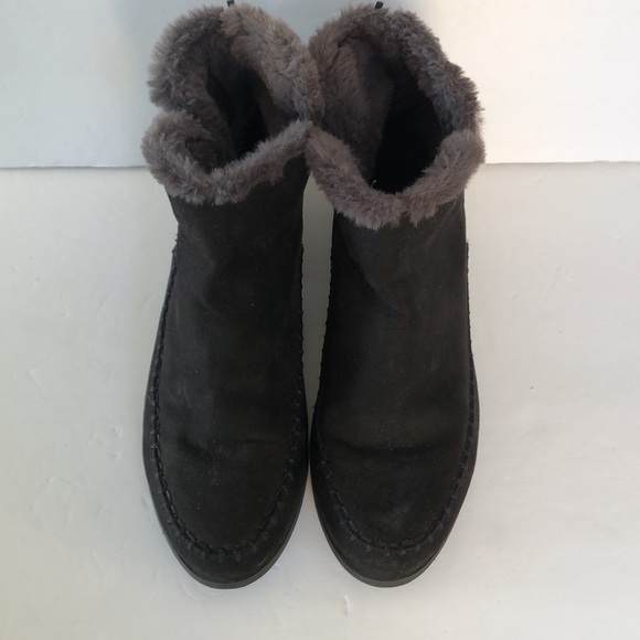 Old Navy suede & fur black booties size 9 - Picture 2 of 12